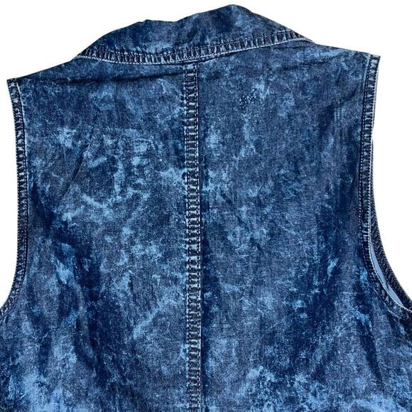 Chico’s Chambray Denim Sequin Vest Jacket | Chico’s Size 0 (XS) - Picture 4 of 9